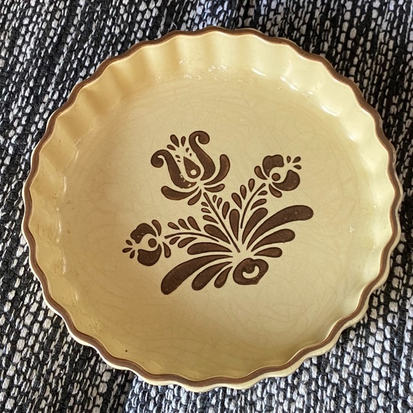 Pfaltzgraff Kitchen Pfaltzgraff Village Collection Quiche Dish